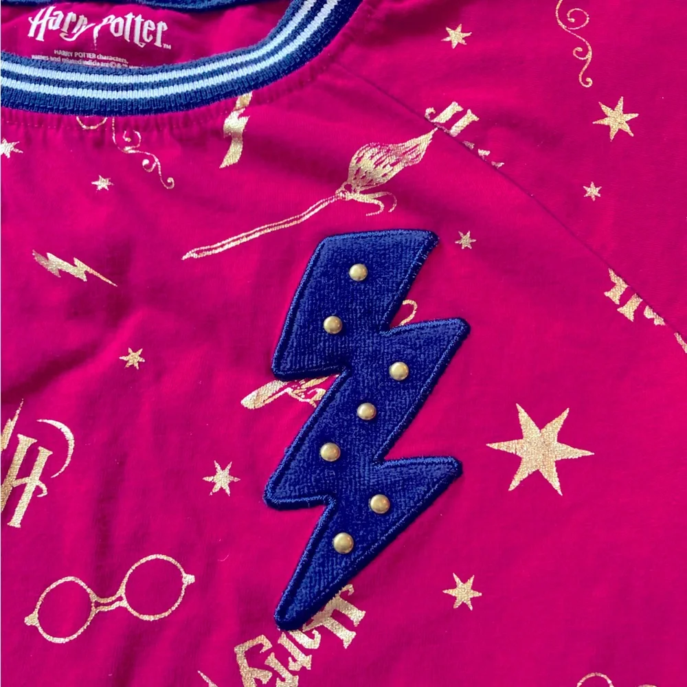 Harry Potter Hogwarts Short Sleeve T-Shirt Tee Girls,‎ Lightening Bolt, 7/8